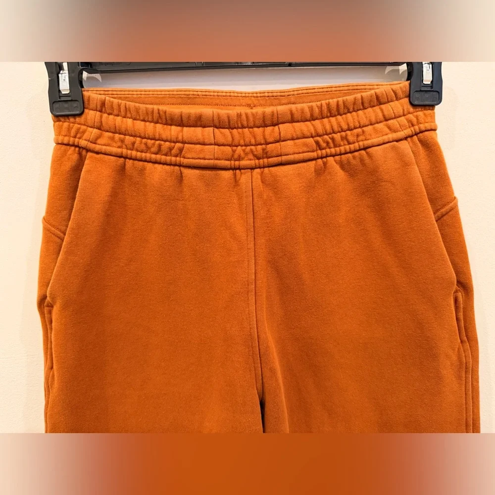 Lululemon Women's‎ Rust Fleece Lined Jogger Sweatpants Size 4 Lounge